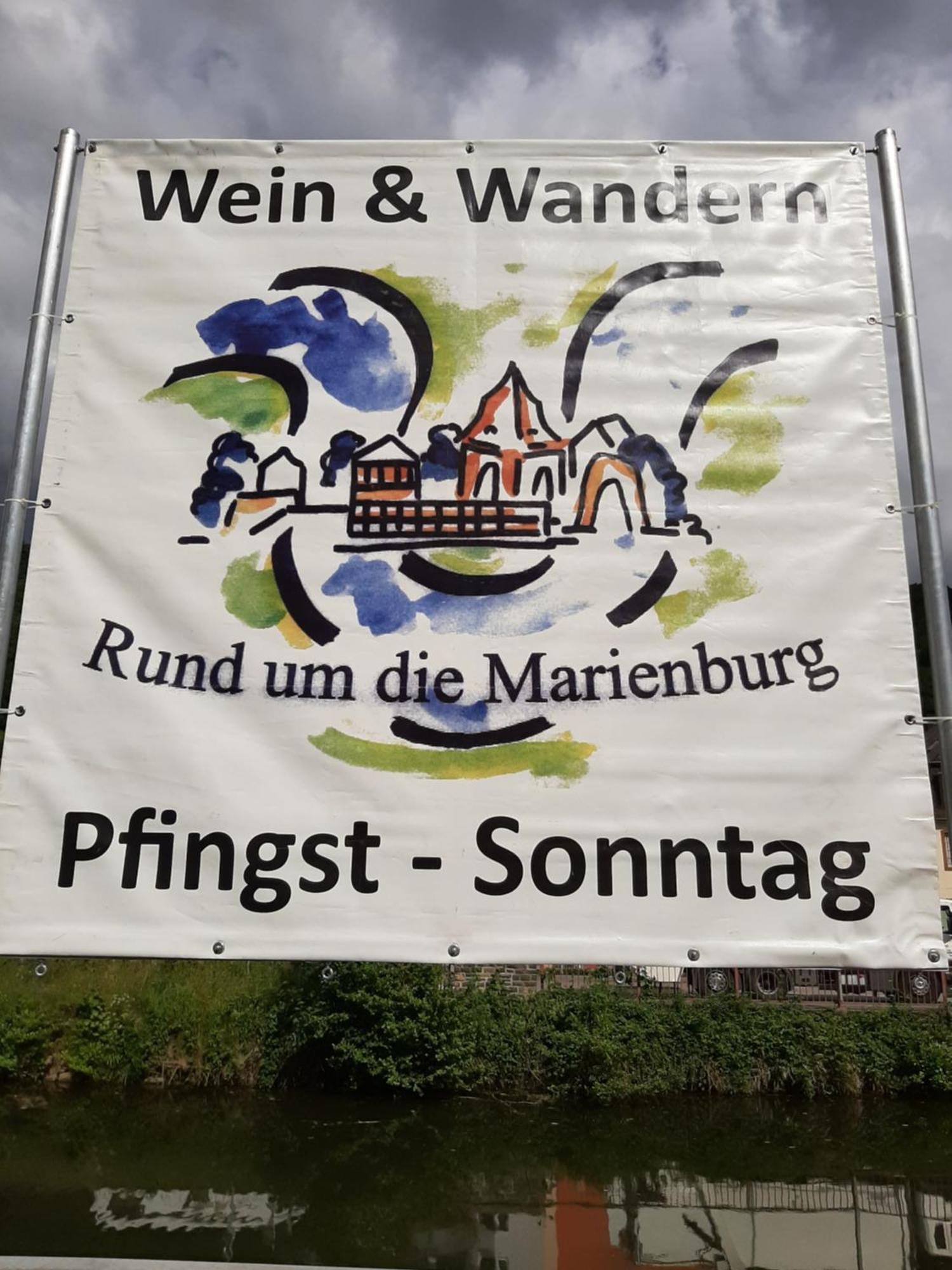 Ferienwohnung Sternenwald Alf Bagian luar foto
